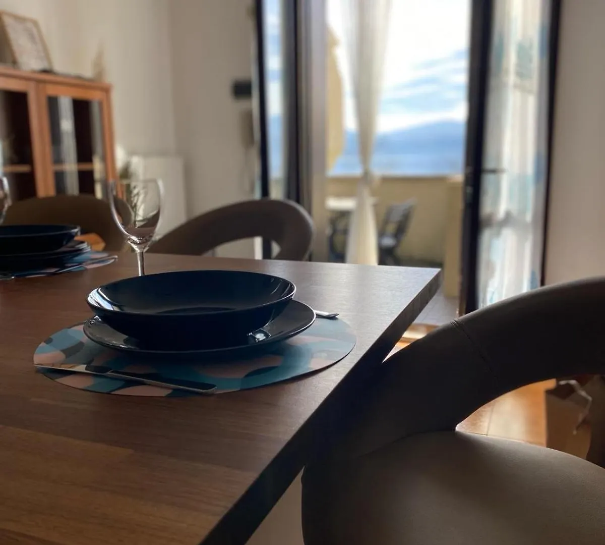 Bnbook - La Casa Sul Lago Maggiore Ispra Ferienhaus