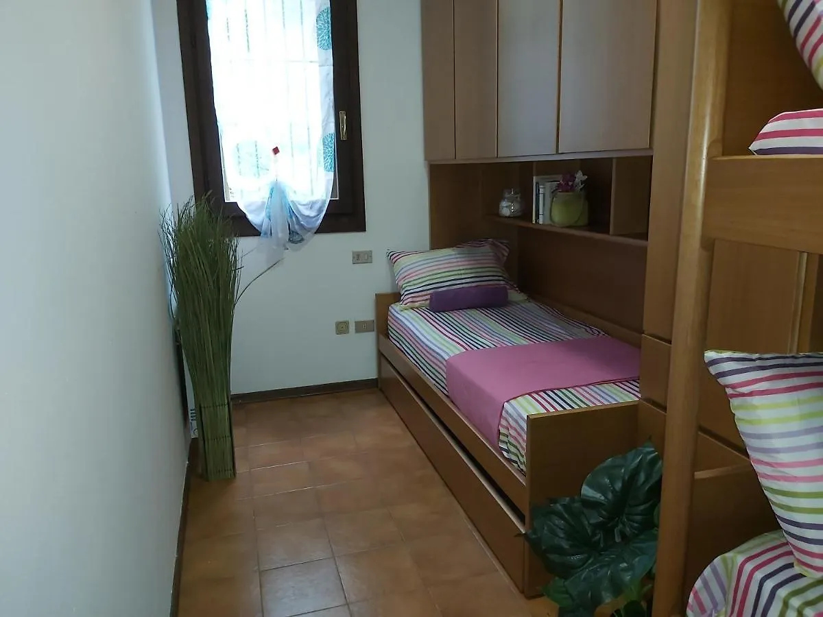 Bnbook - La Casa Sul Lago Maggiore Ispra 0*,  Italien